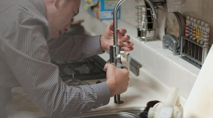 Professional sink repair in Middlebranch, OH